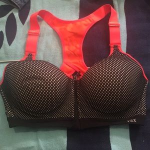 Excellent condition Victoria’s Secret Sports Bra